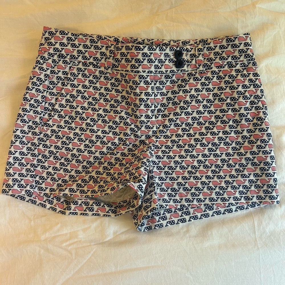 Vineyard Vines USA Whale Shorts